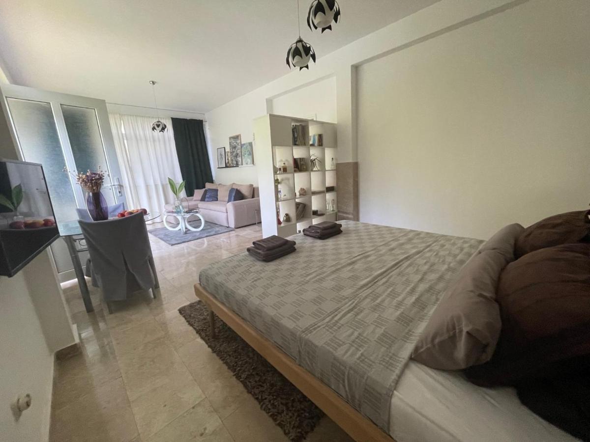 Villa Tamara With Garden And River View - Free Private Parking - Garage Mostar Exterior foto