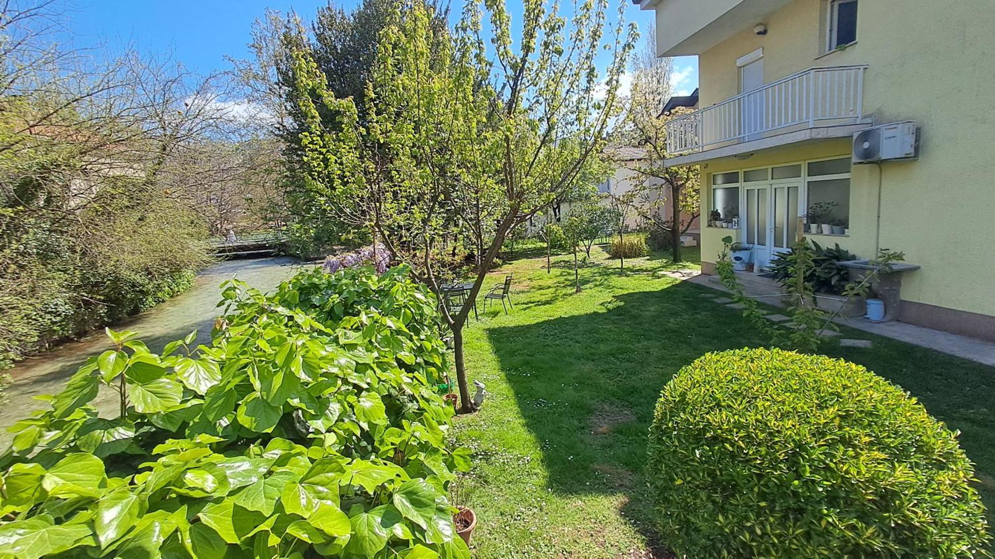 Villa Tamara With Garden And River View - Free Private Parking - Garage Mostar Exterior foto